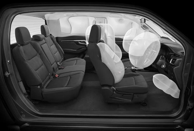 2023 Isuzu D-MAX interior seats