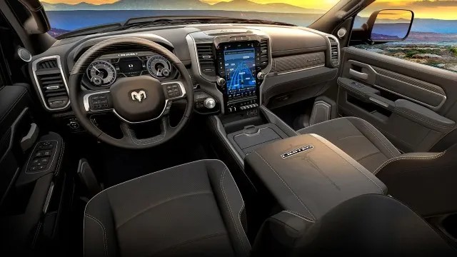 2024 RAM Dakota interior