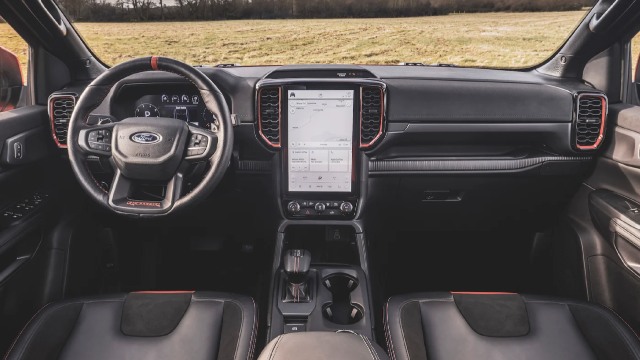 2024 Ford Ranger Tremor interior