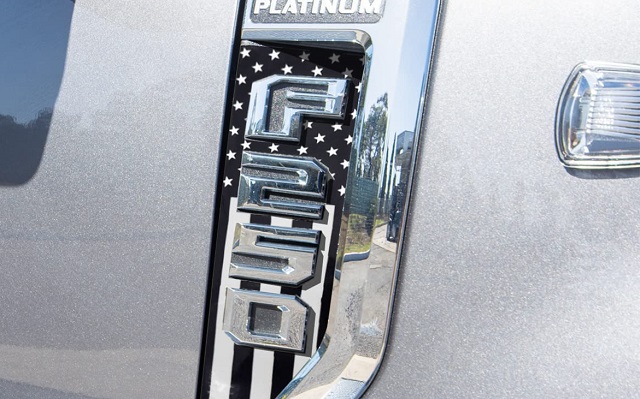 2025 Ford F-250 Super Duty platinum